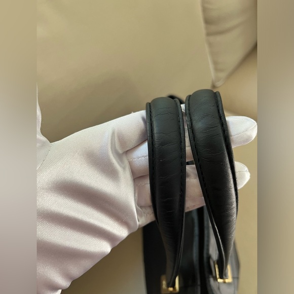 Authentic Chanel Chocolate Bar Tote - Picture 12 of 15